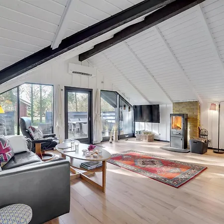 Raita - 350m To The Fjord By Interhome *