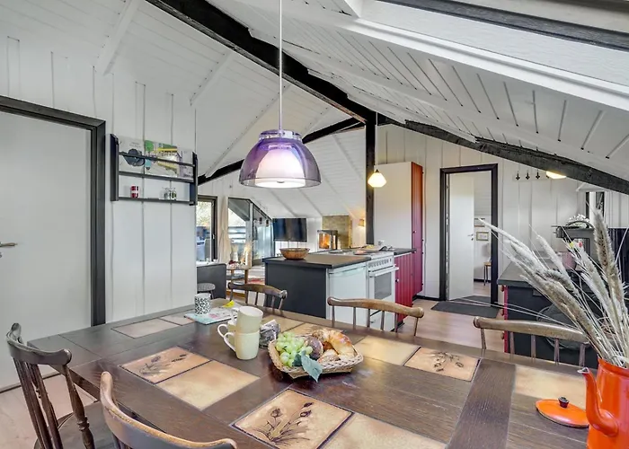 別荘 Raita - 350m To The Fjord By Interhome *